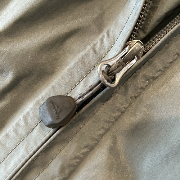 Eddie Bauer “365 WeatherEdge Plus” Raincoat - Picture 10 of 15